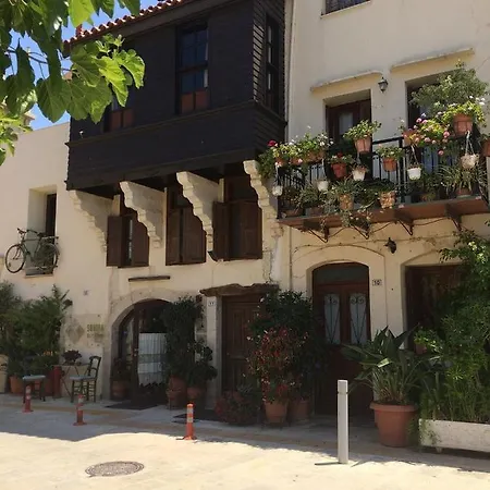 Πανδοχείο Four Seasons Of Bliss At Sohora *